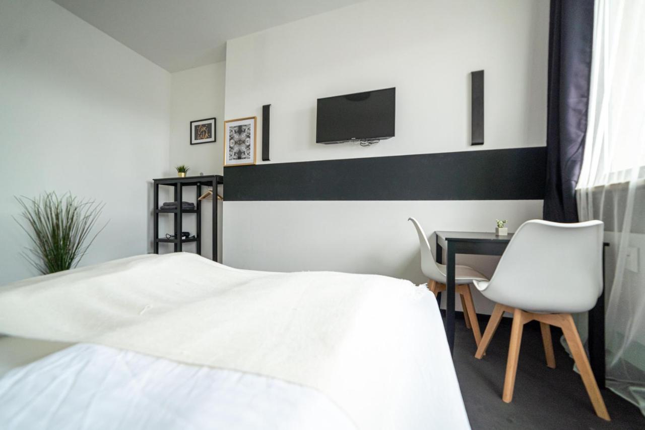 Full House Hostel Nurnberg - Shared Bath & Kitchen Eksteriør billede