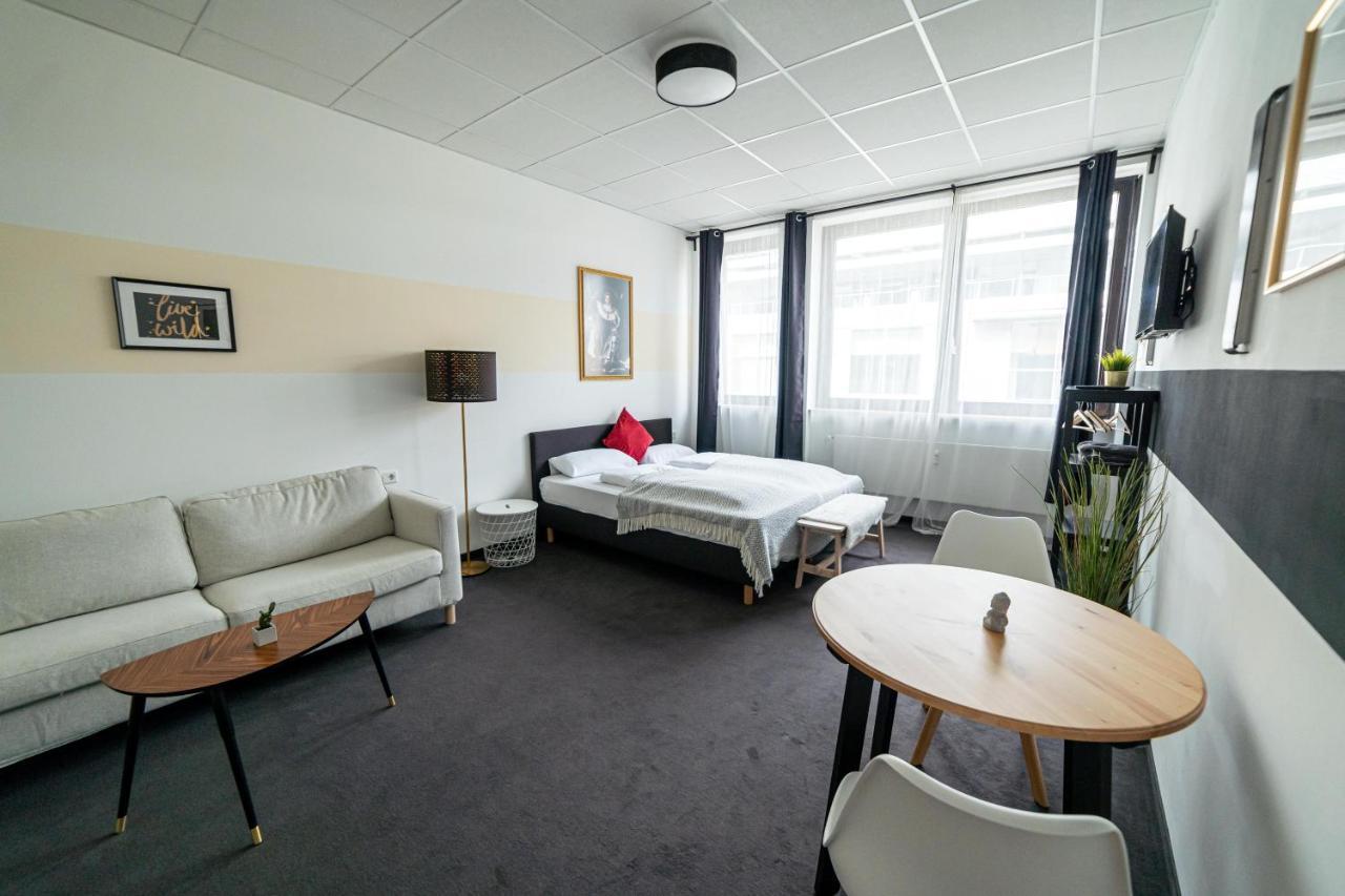Full House Hostel Nurnberg - Shared Bath & Kitchen Eksteriør billede