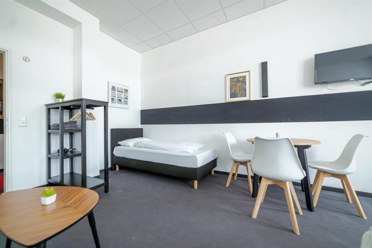 Full House Hostel Nurnberg - Shared Bath & Kitchen Eksteriør billede