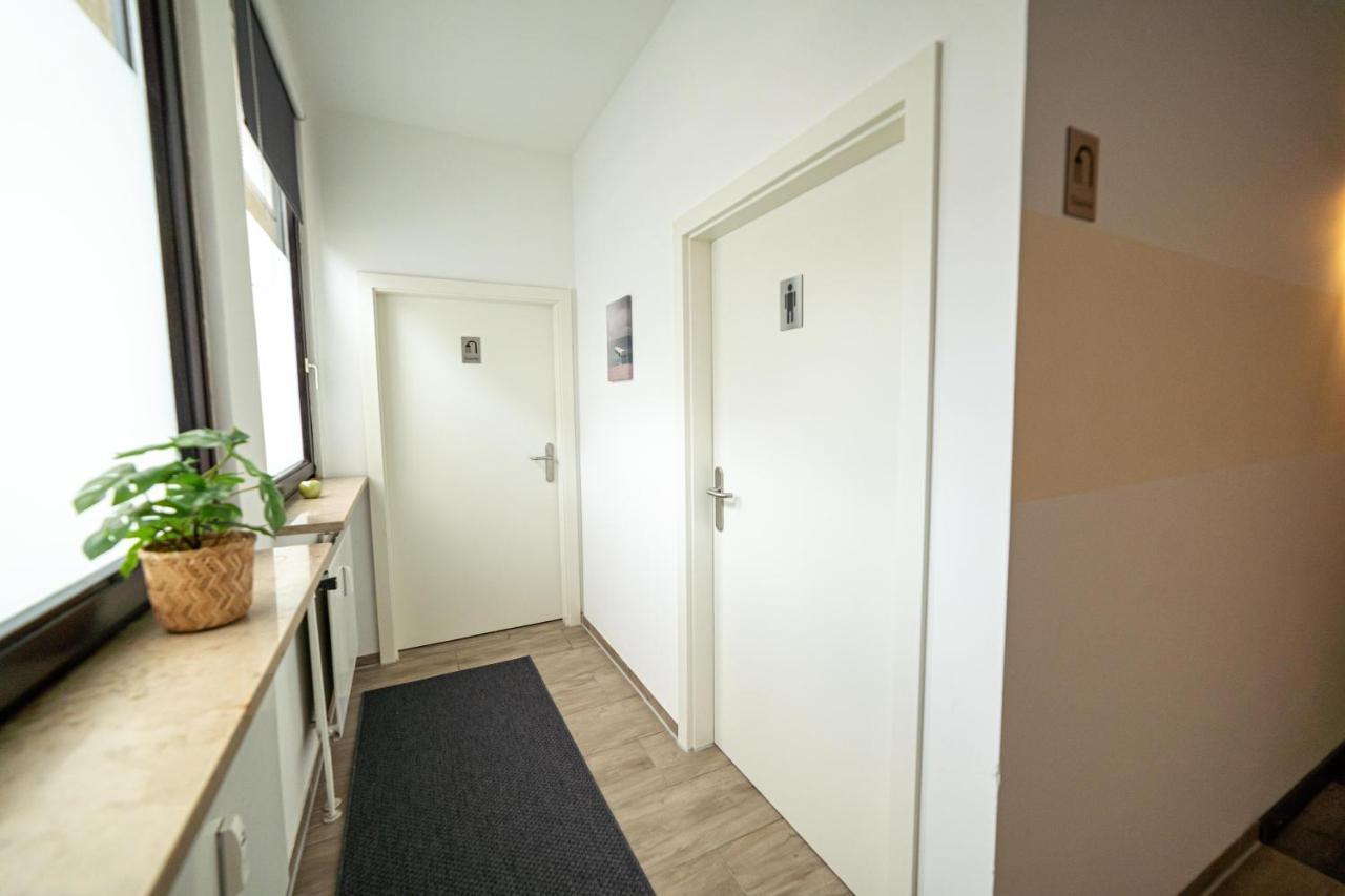 Full House Hostel Nurnberg - Shared Bath & Kitchen Eksteriør billede
